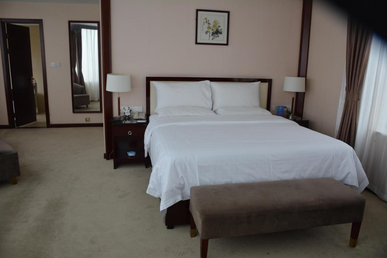 นานกิง แพนด้า จินหลิง แกรนด์ โฮเต็ล Hotel ภายนอก รูปภาพ
