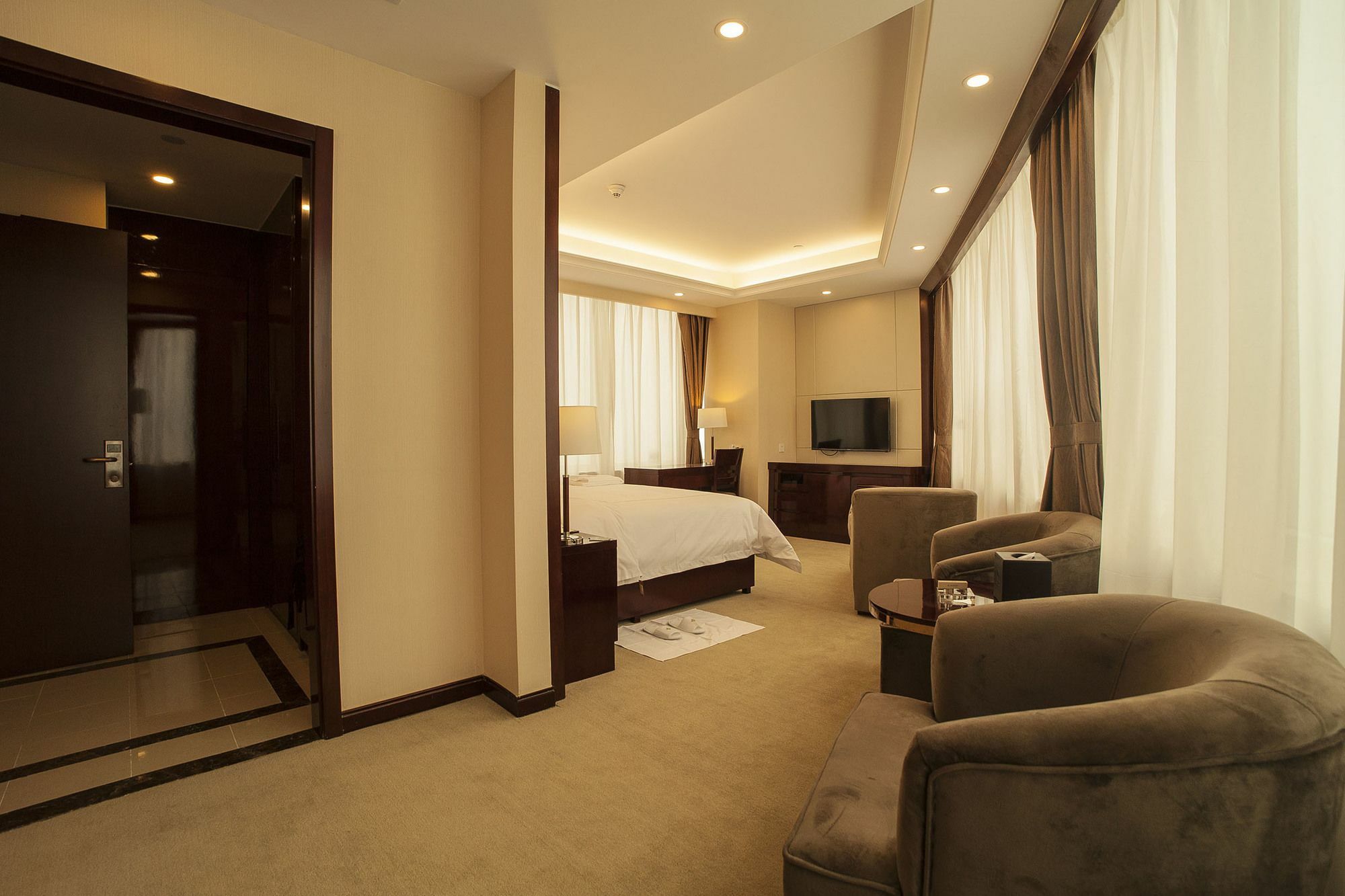 นานกิง แพนด้า จินหลิง แกรนด์ โฮเต็ล Hotel ภายนอก รูปภาพ